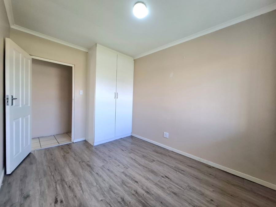 3 Bedroom Property for Sale in Cambridge West Eastern Cape